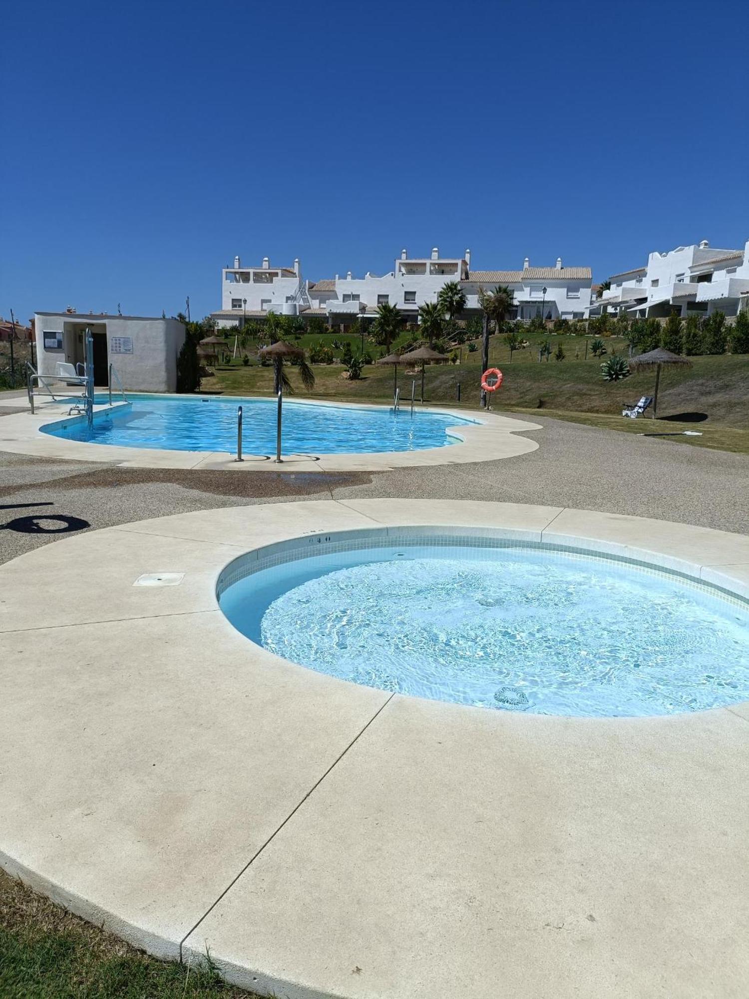 Rompeolas-atlanterra Zahara de los Atunes